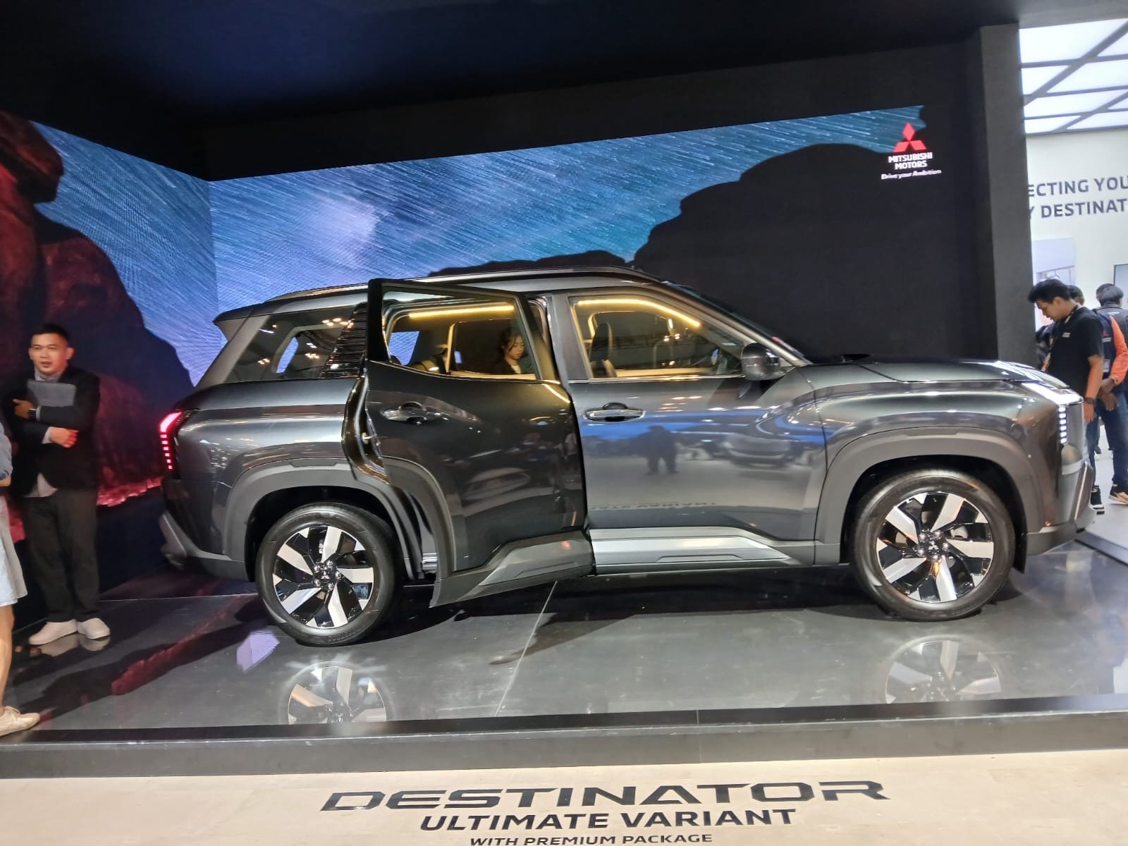 Lebih Dari Sekadar Mobil, Mitsubishi Destinator Hadir dalam Video Kisah Perjalanan Hidup