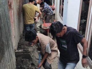 Ratusan Pemuda Gelar Gotroy Pascabanjir Bandang di Ketambe Aceh Tenggara