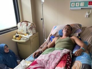 Batuk Darah, Korban Pemukulan Oknum TNI Masih Dirawat di RS dr Fauziah Bireuen