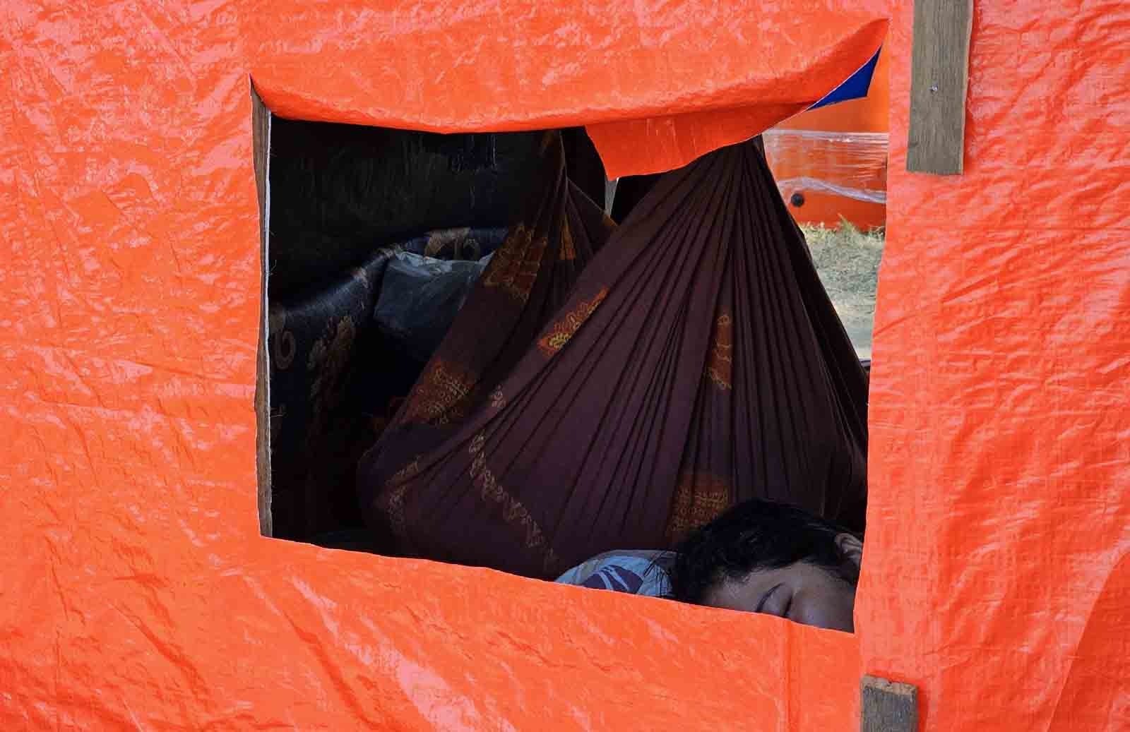 Pengungsi di Lapang, Aceh Utara Terserang Hipertensi dan Ispa