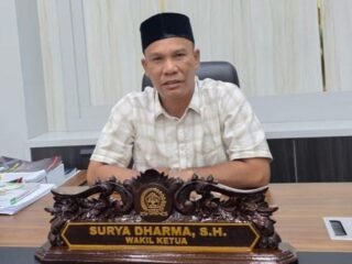 Pimpinan DPRK Bireuen: Pemkab Jangan Bodohi Publik, Huntara dan Huntap Sama-Sama Hak Korban Bencana, Bukan Pilihan