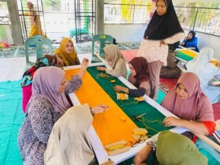 Ciptakan Ekonomi Kreatif, UIN Ar-Raniry dan STAIN Meulaboh Inisiasi "Balee Buet Jaroe" di Nagan Raya 