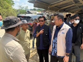 Kemenko PM Tinjau Desa Hilang Terdampak Banjir di Aceh Tamiang