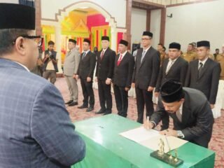 Lantik Para Kadis, Bupati Tekankan Kadis untuk Menetap di Rumah Dinas tidak di Meulaboh