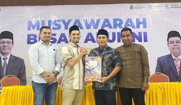Aklamasi di Mubes Alumni, Muhammad Adam Pimpin IKA UIN Sultanah Nahrasiyah Periode 2026–2030