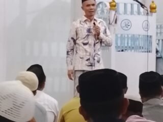 Tausyiah Subuh, Wabup Abdya Sampaikan Program Peukong Agama