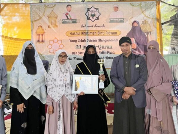 Santriwati Dayah ZQA Lhokseumawe Tuntaskan 30 Juz Selama 3 Tahun