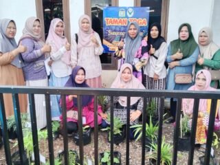 Tim Pembina Kesehatan Tradisional Puskesmas Darul Imarah Tinjau Kader ASMAN TOGA Leu Ue