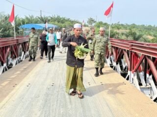 TNI Bangun Ulang Akses Vital di Aceh Utara, Jembatan Darurat Garuda di Resmi Untuk Masyarakat 