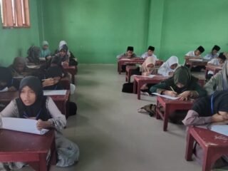 Pondok Pesantren Darul Hijrah Al - Aziziyyah Uji 122 Calon Santri Baru, Wawancara Jadi Alat Ukur Kesiapan Mondok