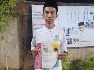 Membanggakan, Tgk. Umar Mahardika Asal Sabang Juara 1 Muadalah Tsanawiyah Dayah Darul Munawwarah