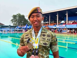 Prajurit Yonarhanud 5/CSBY, Serda Satria Wicaksana, Borong 3 Medali di Kejurnas Renang Piala Kemenpora 2026