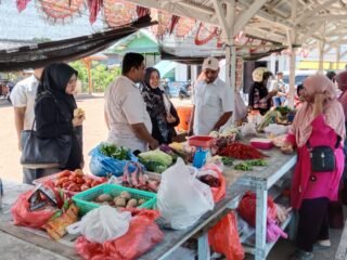 Tim DPMG Aceh Tinjau BUMG Leu Ue, Verifikasi Calon Penerima Bantuan Zakat dan Infak Produktif
