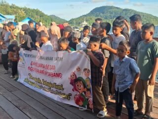PB Paguyuban Aneuk Sabang Santuni 120 Anak Yatim