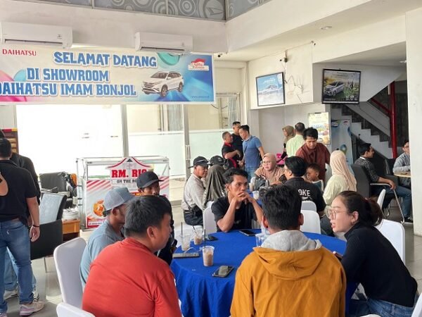 Kumpul Sahabat Serentak Hadirkan Kebersamaan di Seluruh Outlet Daihatsu di Indonesia