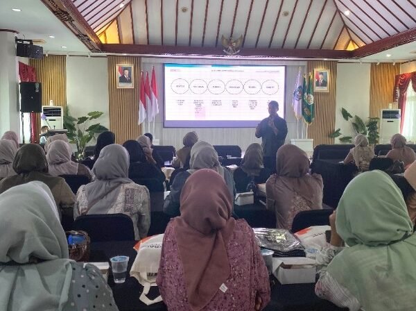 Kementerian Ekraf Dorong Pemulihan Ekonomi Kreatif melalui Workshop Desain Kemasan