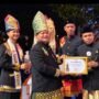 Delapan Abad Samudera Pasai, Bung Hatta Raih Anugerah Tokoh Pemuda Inspiratif Aceh Utara 2026