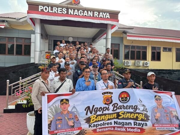 Ajang Ngopi Bareng Awak Media, Kapolres: Masyarakat Butuh Bantuan Darurat Hubungi 110 Gratis