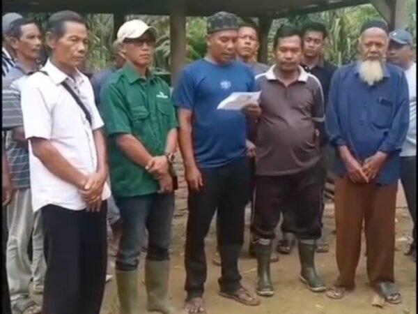 Petani Karet Aceh Tamiang Gelar Rembuk