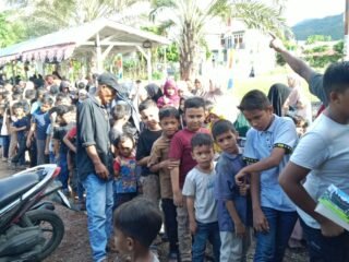 Momen Peringatan Maulid Nabi, Gampong Leu Ue Santuni Anak Yatim