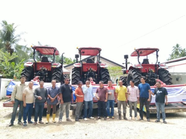 Tiga Traktor Disalurkan untuk Petani Terdampak Bencana di Aceh Tamiang